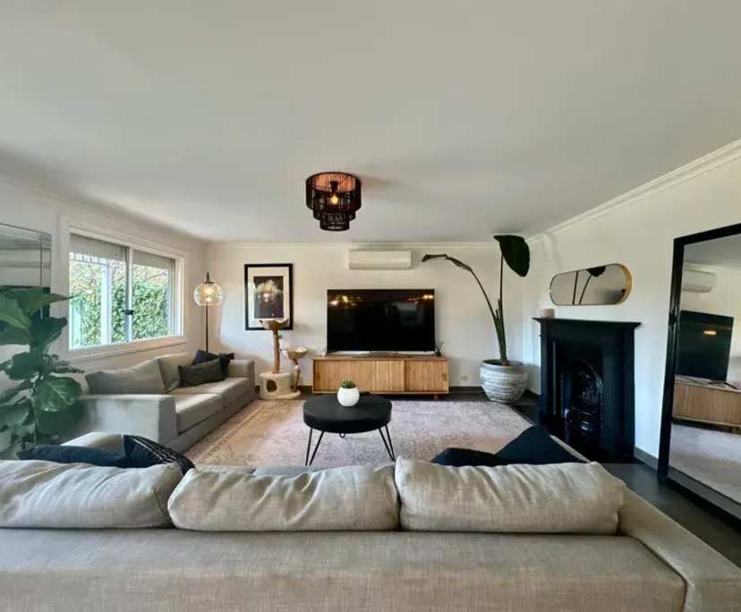 Unfurnished room in a share house