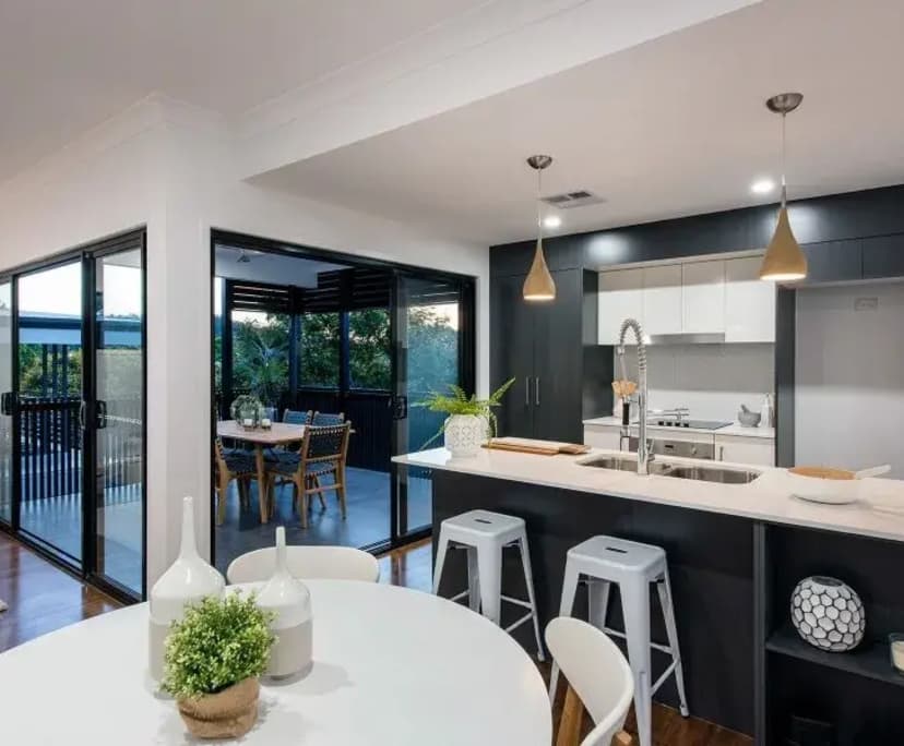 Room in a share house