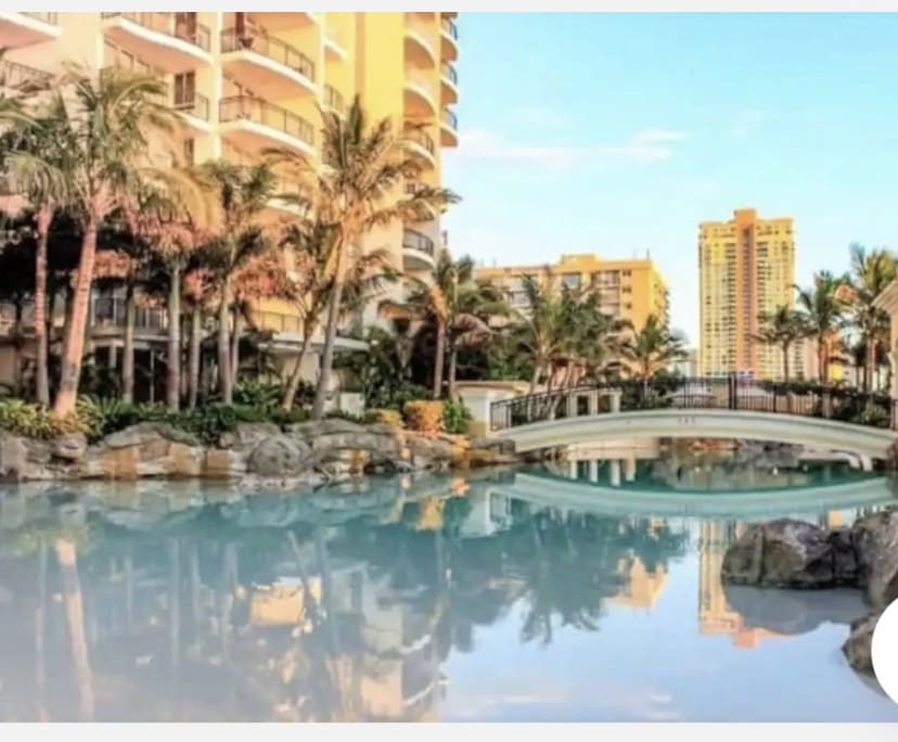 $600, Flatshare, 2 bathrooms, Surfers Paradise QLD 4217