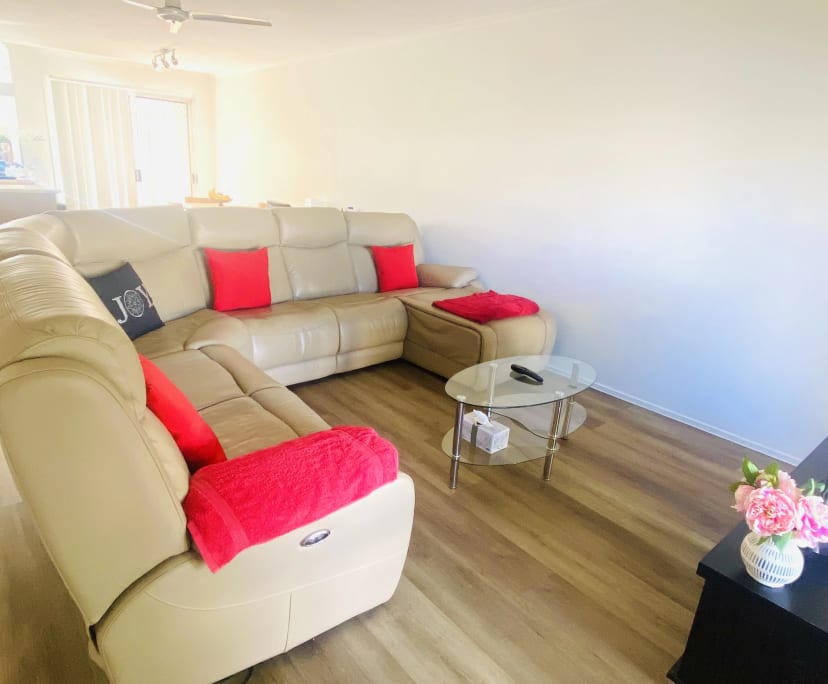 $310, Flatshare, 2 bathrooms, Southport QLD 4215