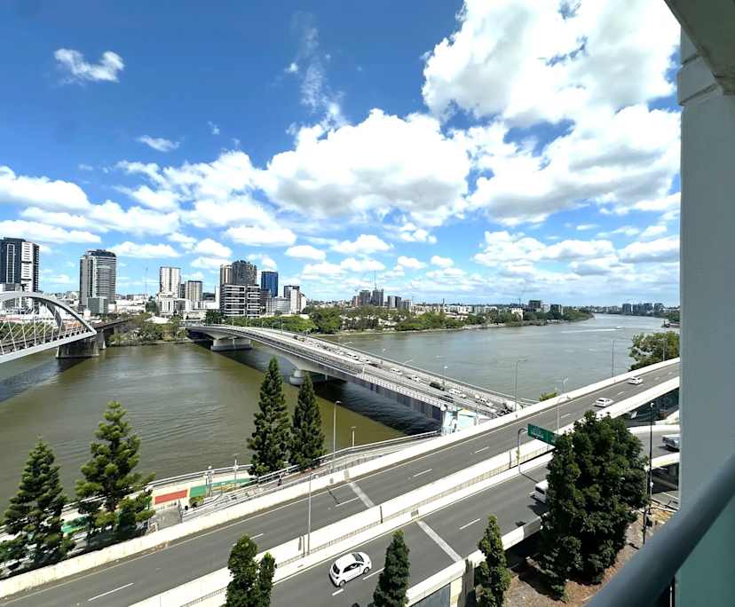 $405, Flatshare, 3 bathrooms, Brisbane City QLD 4000