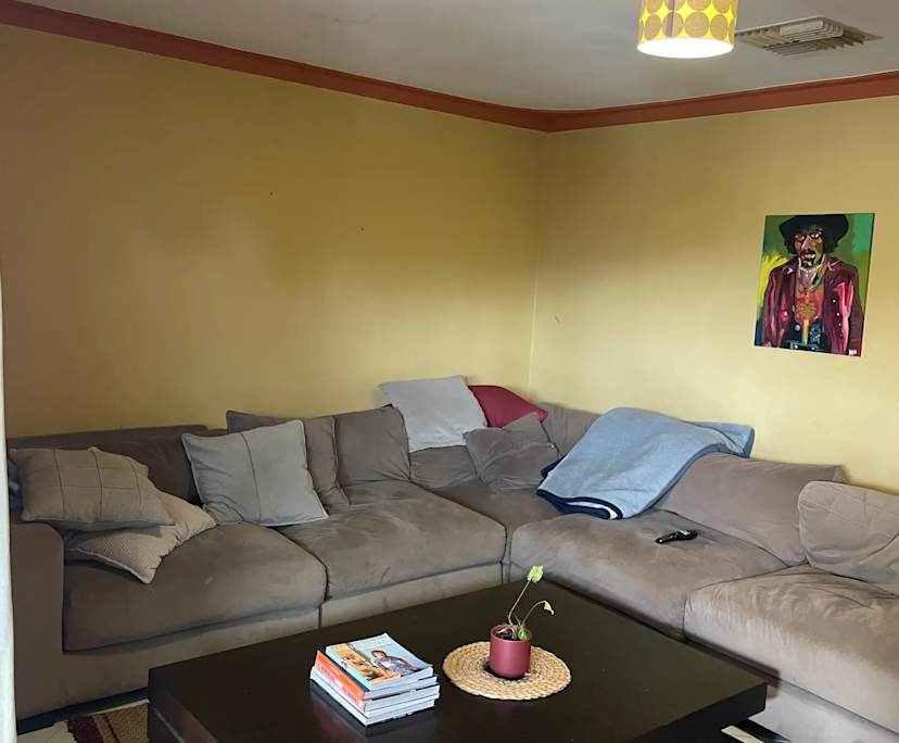 Unfurnished room in a share house