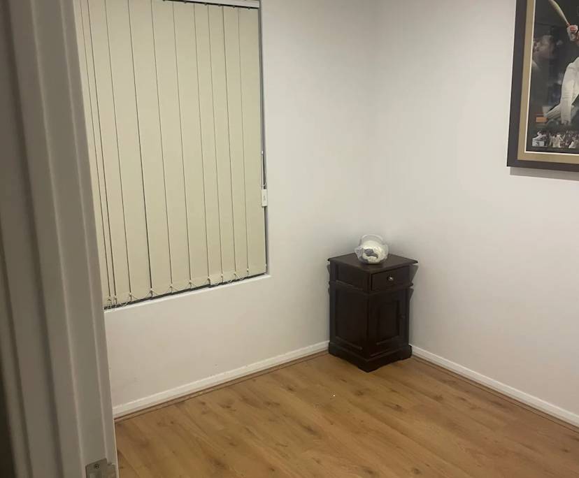 Unfurnished room in a share house