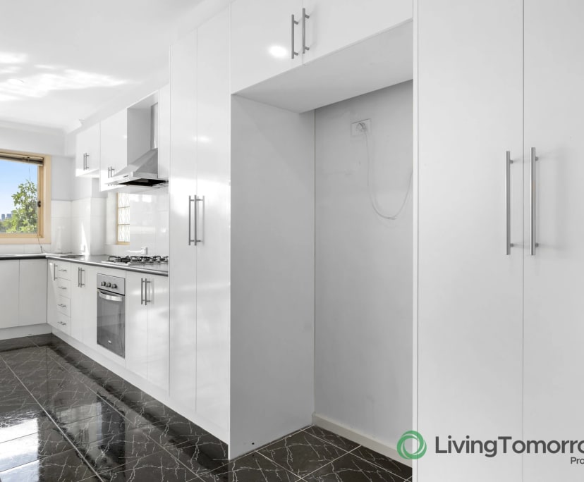 $495, Whole-property, 2 bathrooms, Footscray VIC 3011