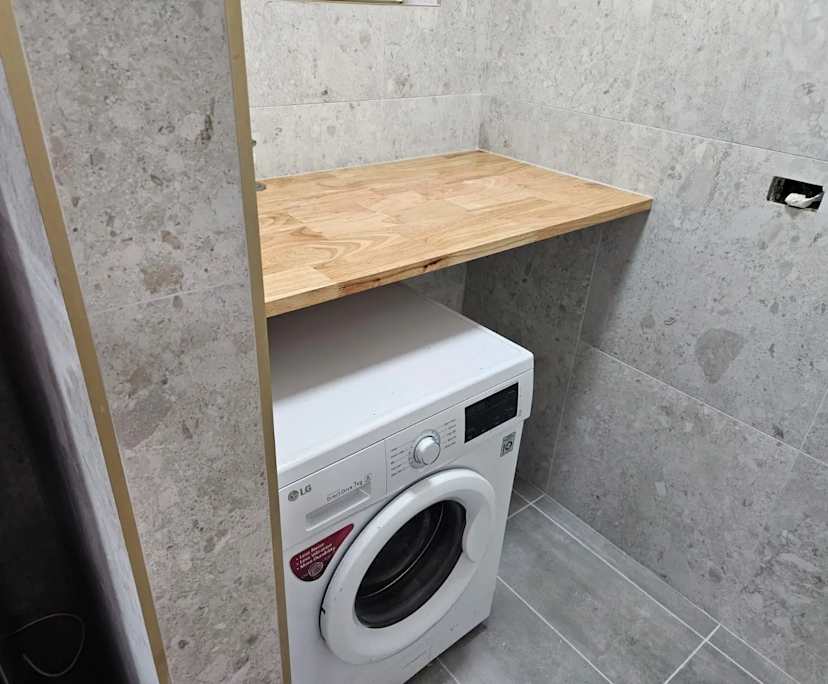 $490, 1-bed, 1 bathroom, Flemington VIC 3031