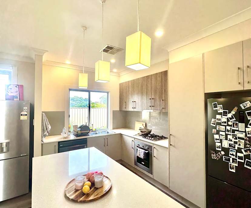 Room in a share house