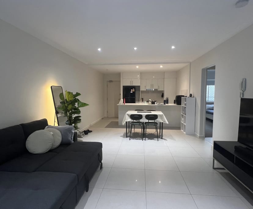 Furnished room with own bathroom