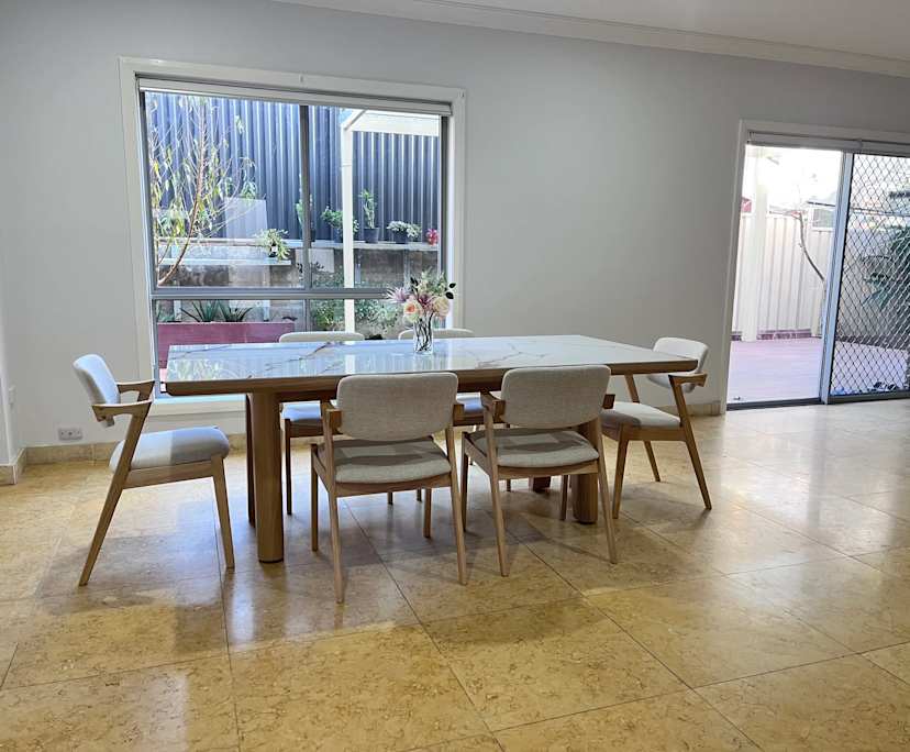 $295, Share-house, 4 bathrooms, Peakhurst NSW 2210