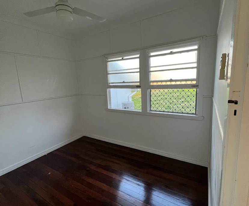 Unfurnished room in a share house