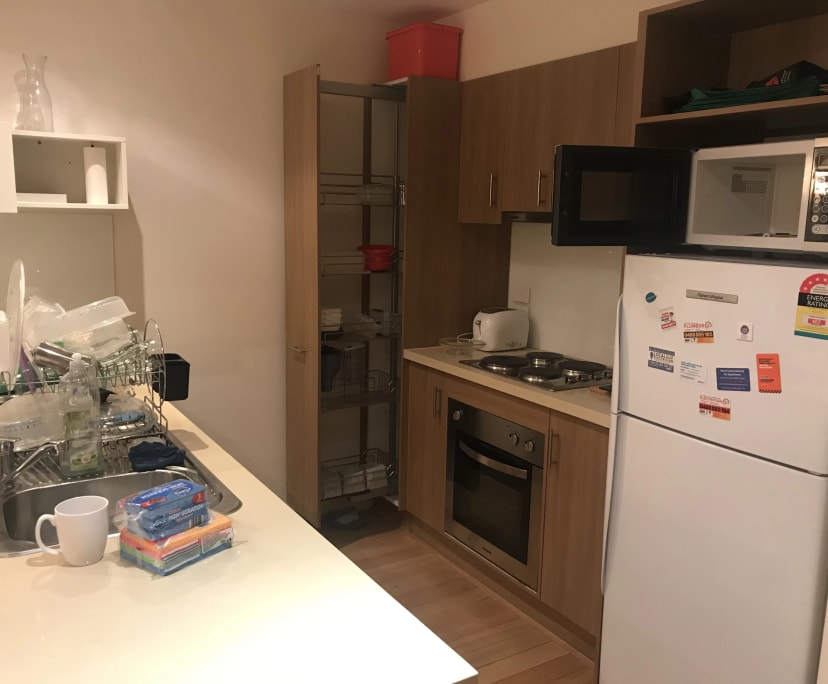 Furnished room with ensuite in a flatshare