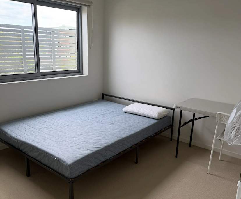 Furnished room with own bathroom