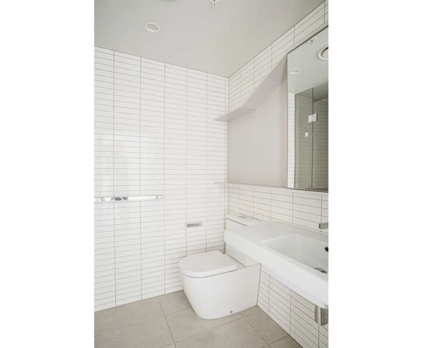 Whole property with 2 rooms for rent