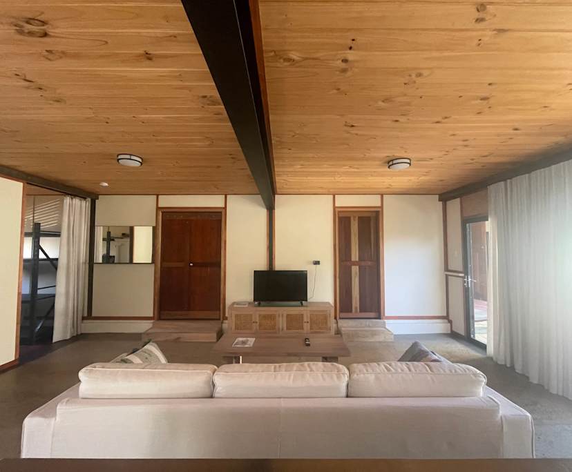 $1,000, Whole-property, 2 bathrooms, Sunrise Beach QLD 4567