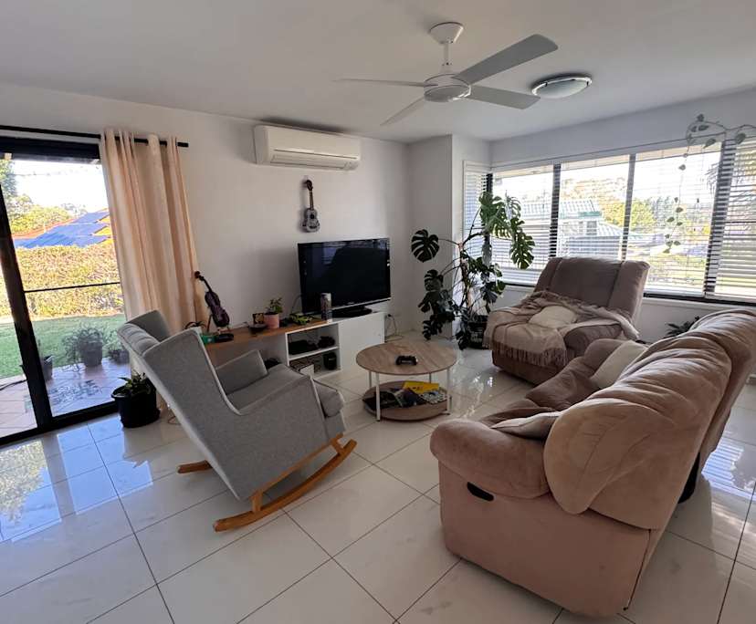 Furnished room in a share house