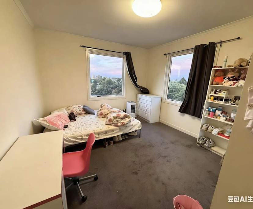 Furnished room with own bathroom