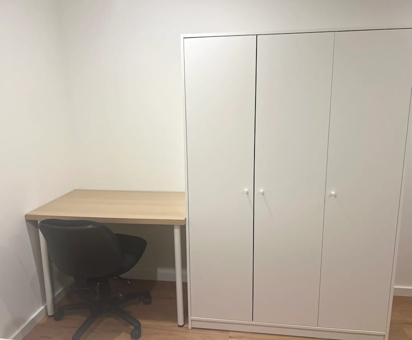 $520, Whole-property, 1 bathroom, Russell Lea NSW 2046