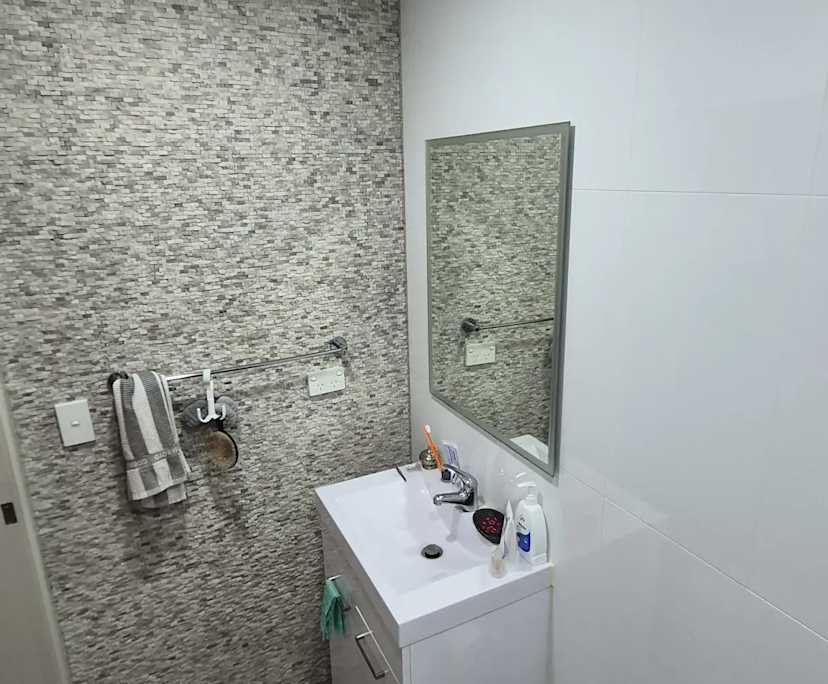 $365, Flatshare, 2 bathrooms, Harris Park NSW 2150