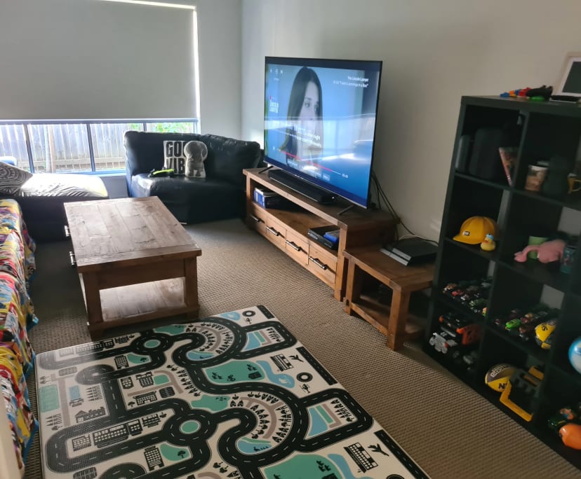 Room for Rent in Griffin, Brisbane 200, Furnished...