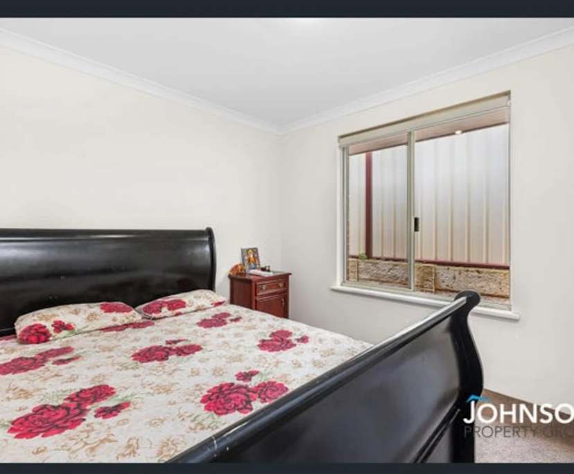 $230, Share-house, 3 bathrooms, Saint James WA 6102