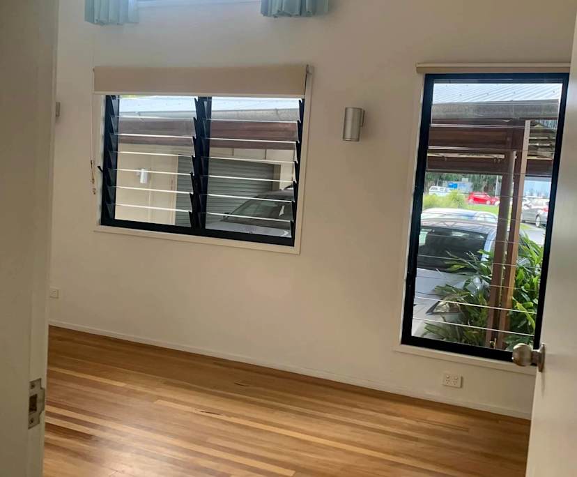 $350, Share-house, 2 bathrooms, Currumbin Valley QLD 4223