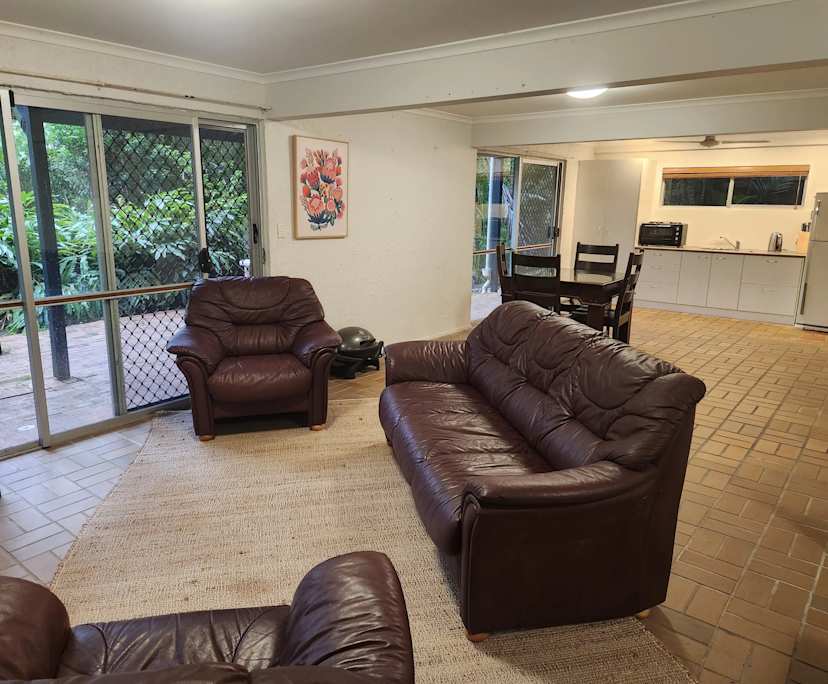 $300, Granny-flat, 1 bathroom, Coolum Beach QLD 4573
