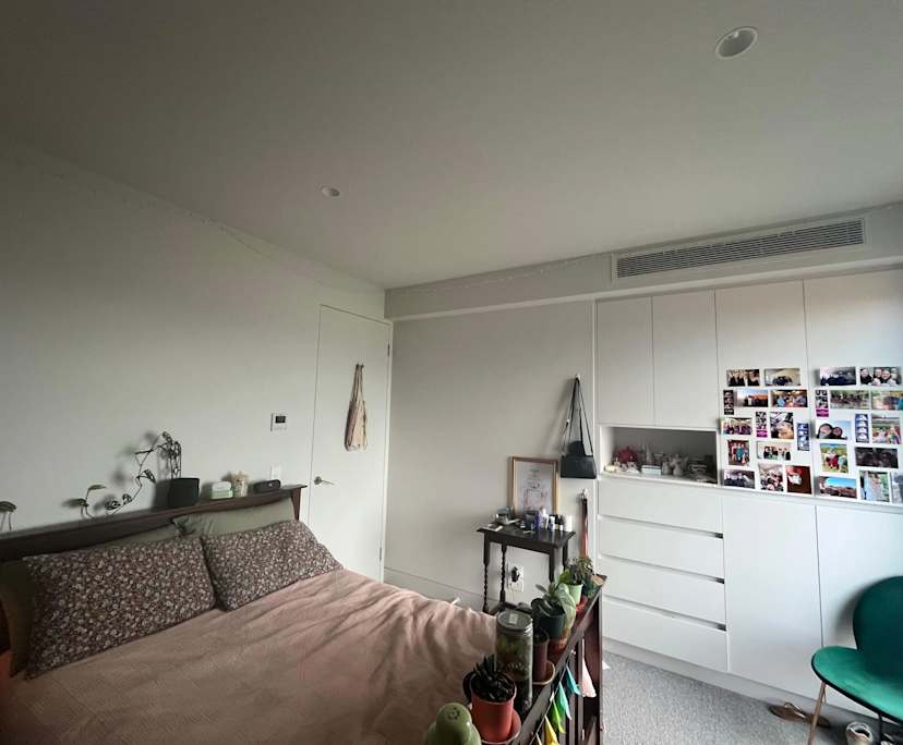 Whole property with 2 rooms for rent