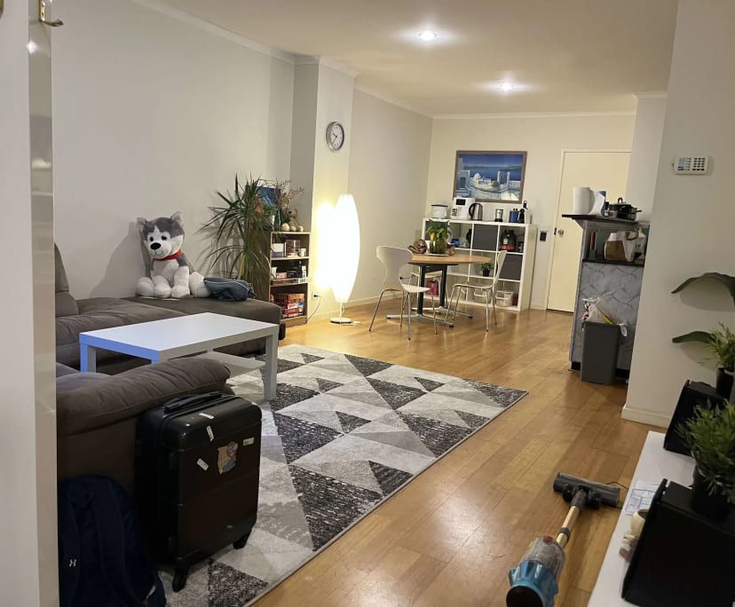 Unfurnished room in a share house