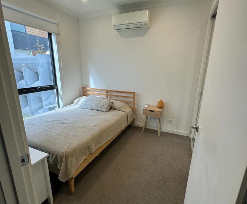 Furnished room with own bathroom