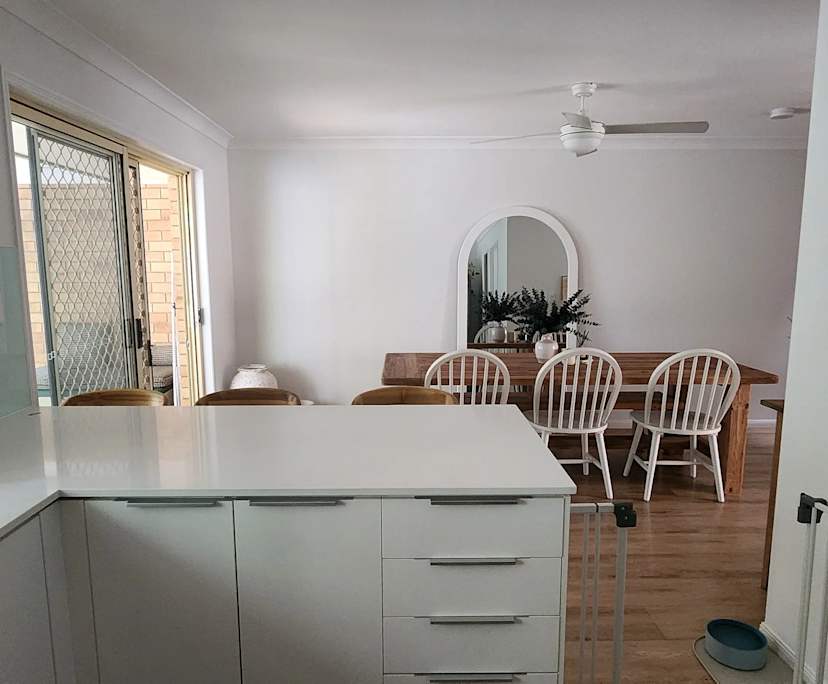 $300, Share-house, 3 bathrooms, Mitchelton QLD 4053