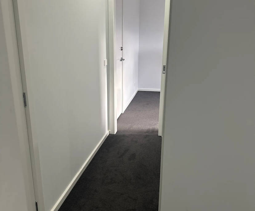 Unfurnished room granny flat for rent