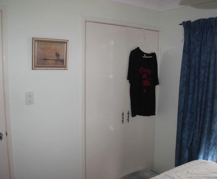 Furnished room in a share house