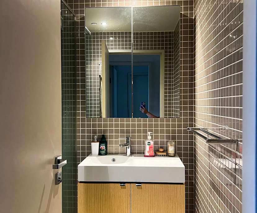 $480, Flatshare, 2 bathrooms, St Leonards NSW 2065