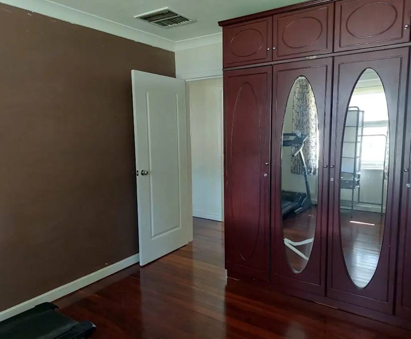 $300, Whole-property, 3 bathrooms, Riverton WA 6148