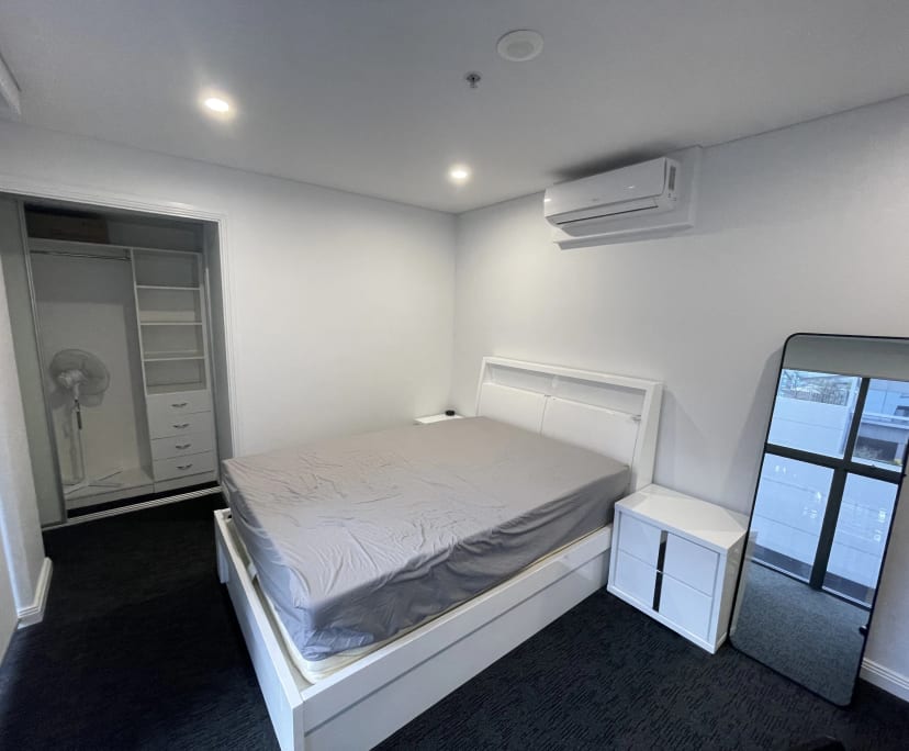 Furnished room with own bathroom