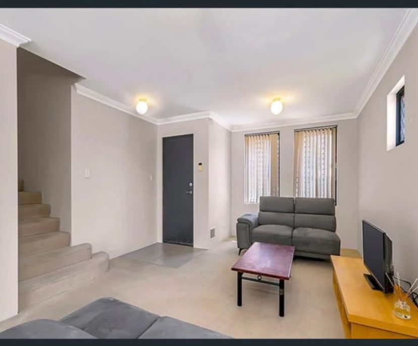 $1,000, Whole-property, 3 bathrooms, Bentley WA 6102