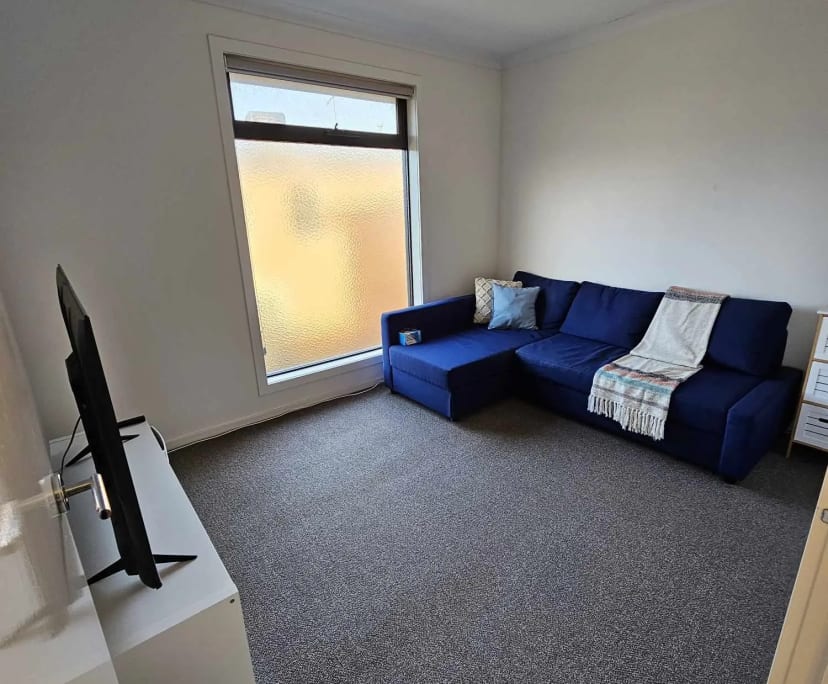 Unfurnished room in a share house