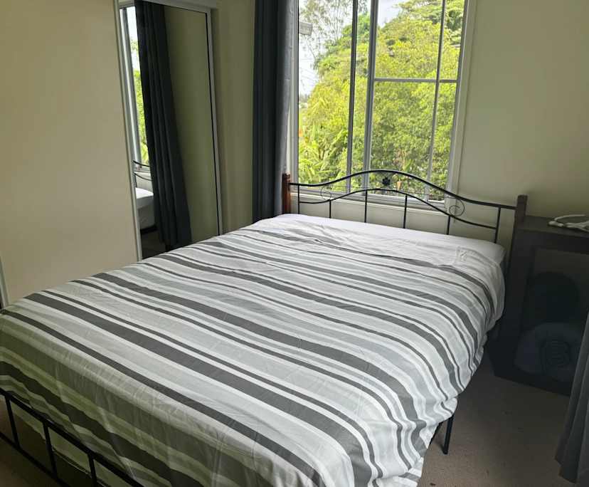 Room in a share house