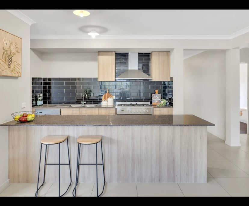 Unfurnished room in a share house