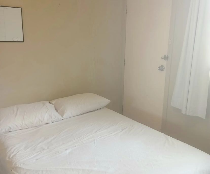 $350-375, Flatshare, 2 rooms, Surfers Paradise QLD 4217, Surfers Paradise QLD 4217