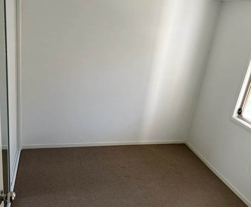 Unfurnished room with own bathroom