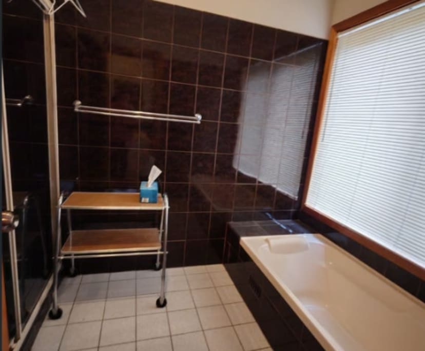 $260, Share-house, 6 bathrooms, North Lambton NSW 2299