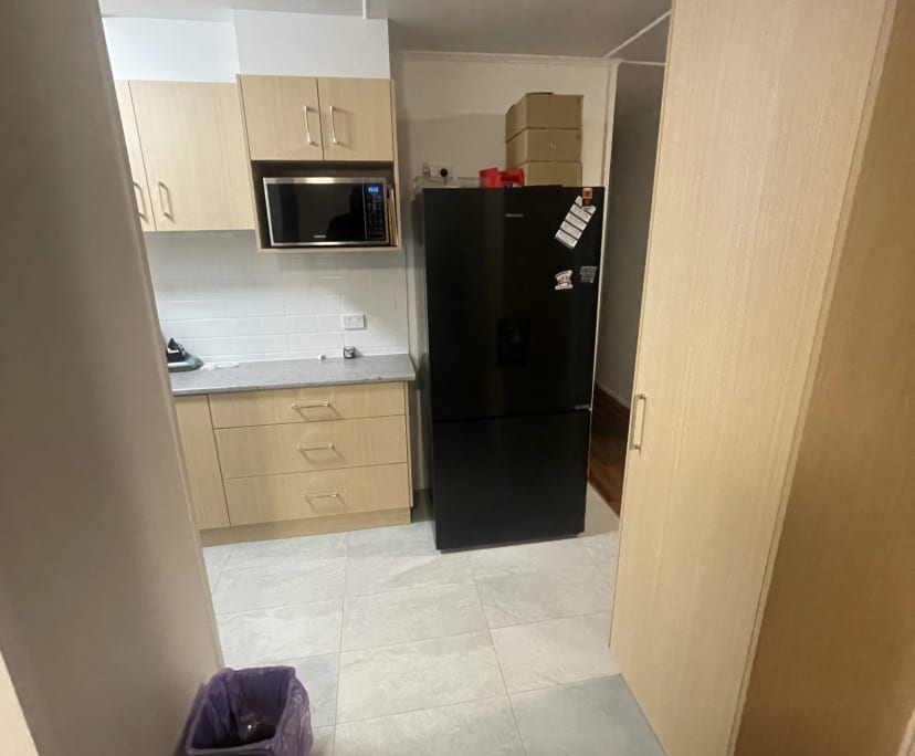 $300, Share-house, 3 bathrooms, Mansfield QLD 4122