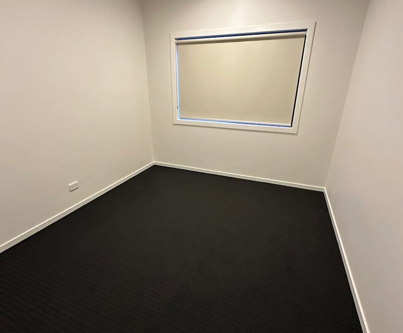 Unfurnished room in a share house