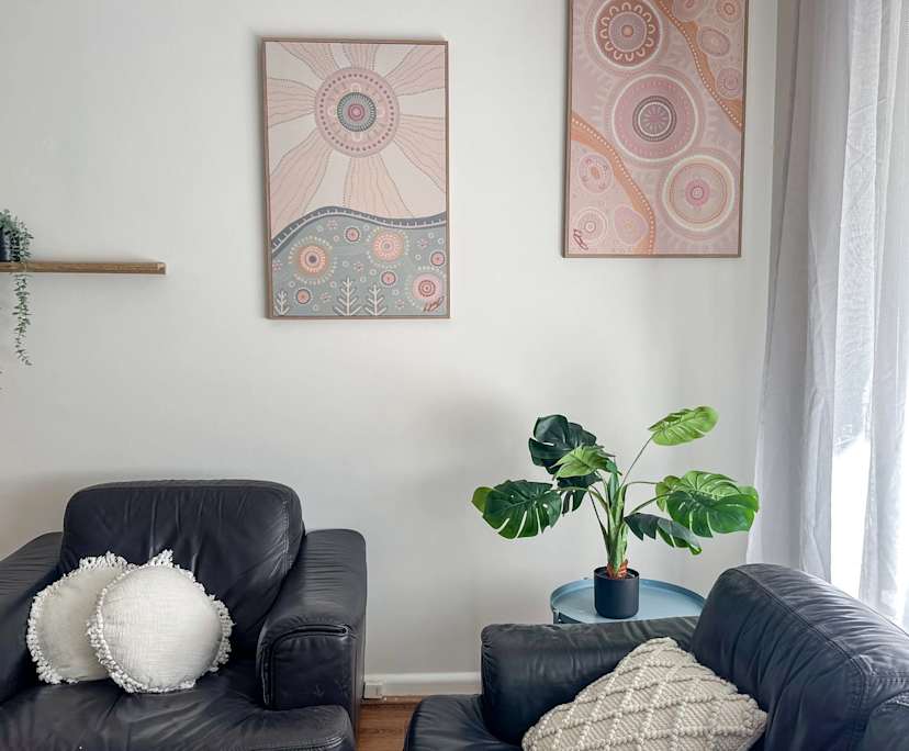 $700, Whole-property, 2 bathrooms, Saint Kilda East VIC 3183