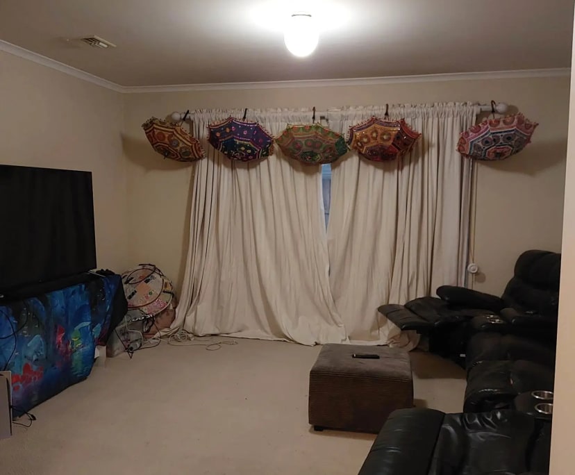 $195, Share-house, 4 bathrooms, Reservoir VIC 3073