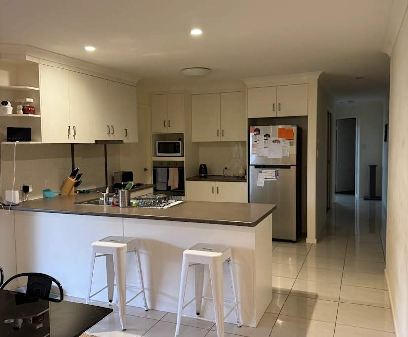 $275, Share-house, 4 bathrooms, Ashfield QLD 4670