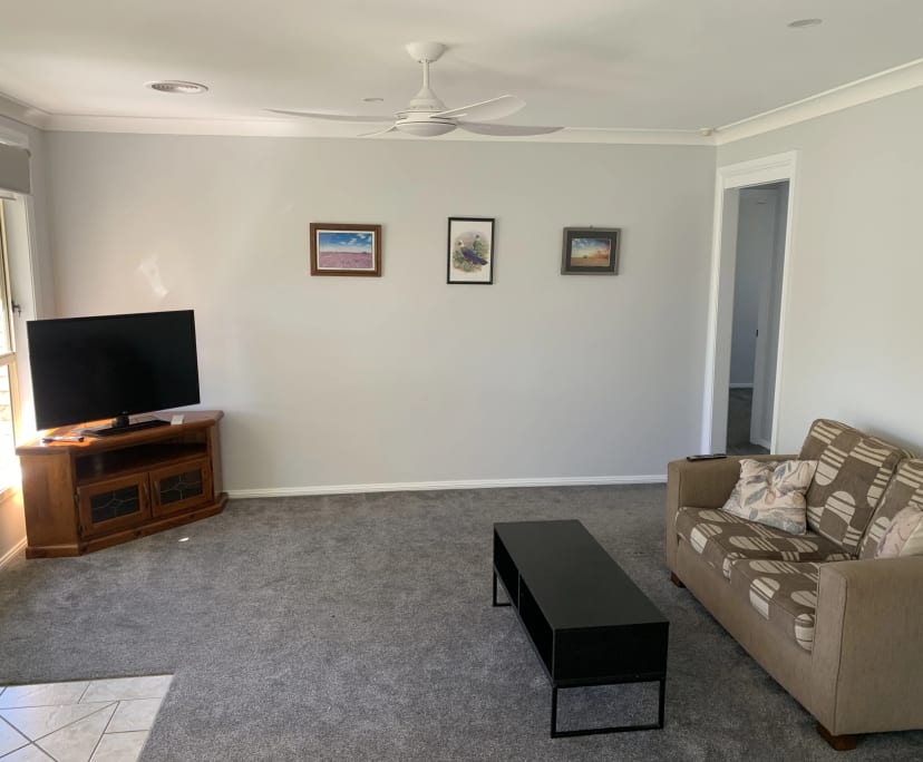 Room in a share house