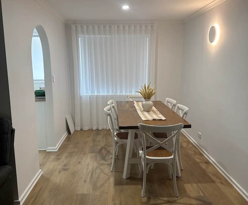 $320, Whole-property, 3 bathrooms, Highbury SA 5089