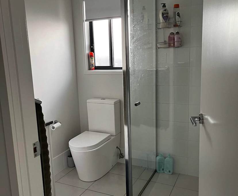 Unfurnished room in a share house