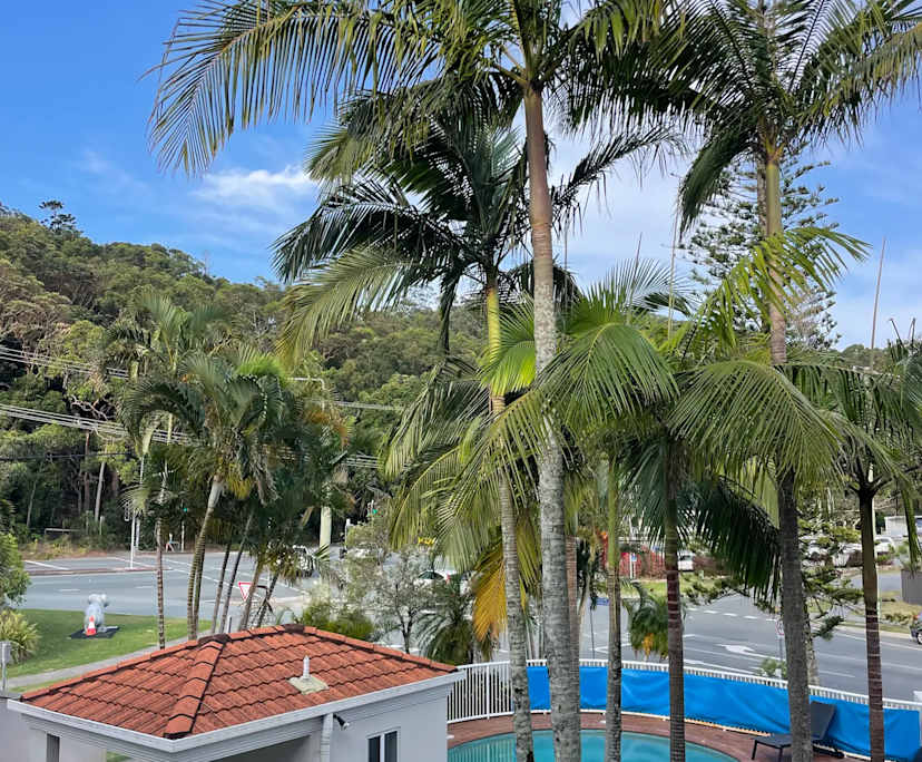 Whole property with 2 rooms for rent